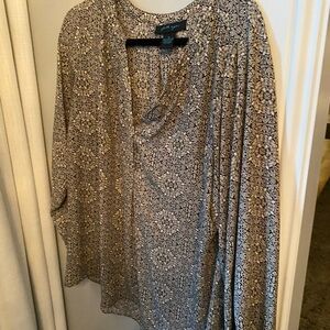Faith & Zoe Black and White Patterned Blouse